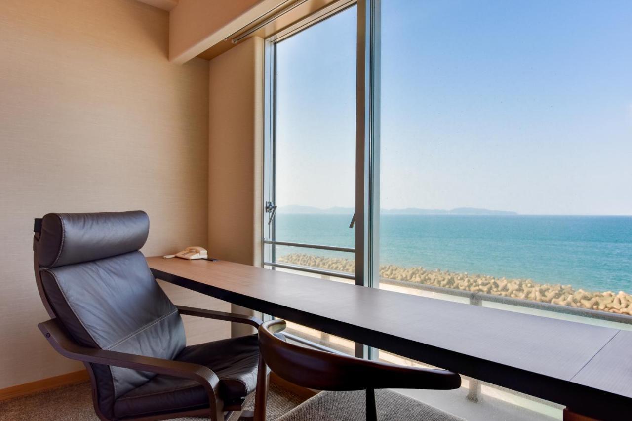 Kaike Seaside Hotel Yonago Esterno foto
