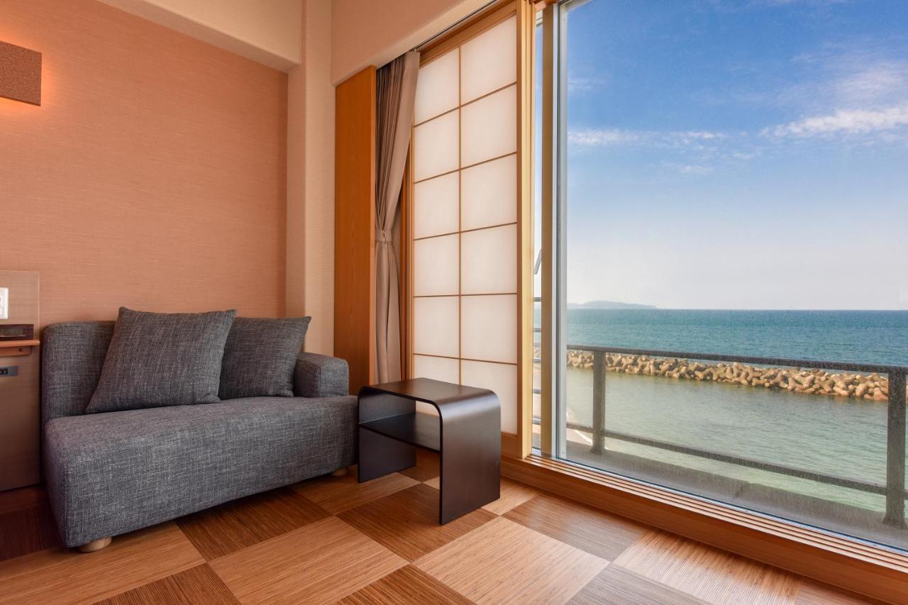Kaike Seaside Hotel Yonago Esterno foto
