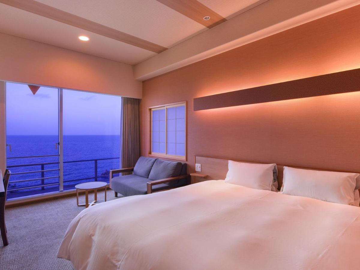Kaike Seaside Hotel Yonago Esterno foto