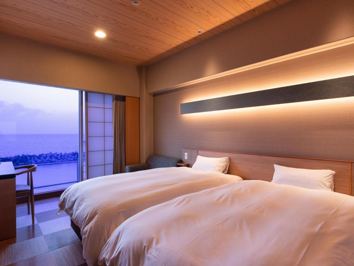 Kaike Seaside Hotel Yonago Esterno foto